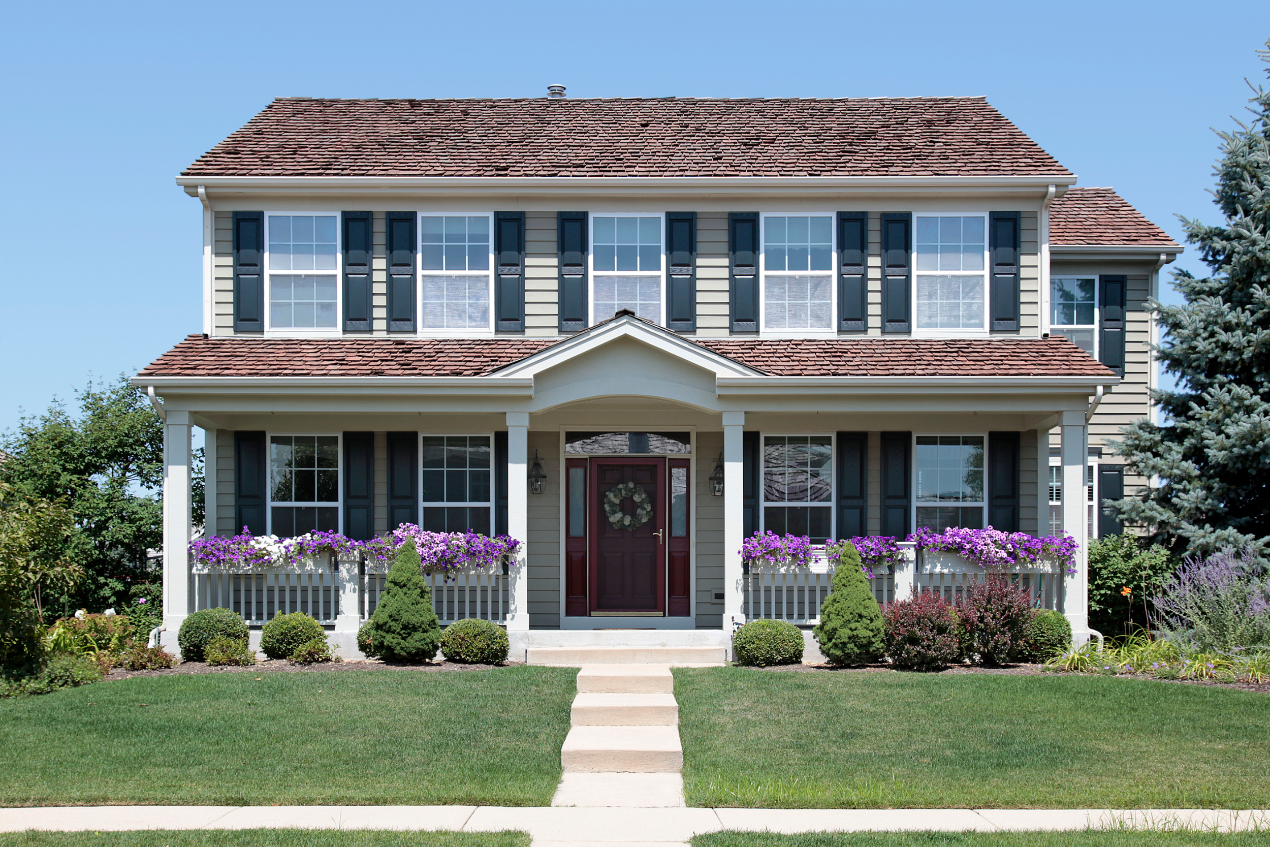 Colonial style 2-story home